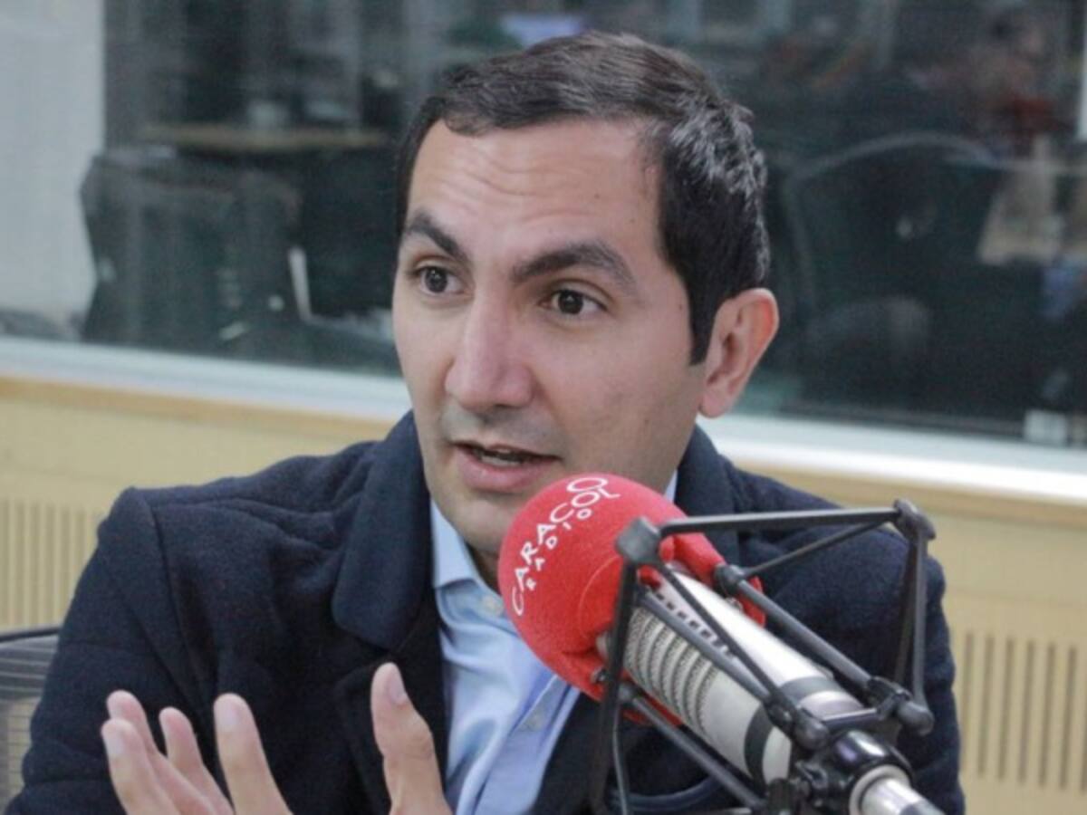 Farc deben rechazar lo que está ocurriendo: Barguil