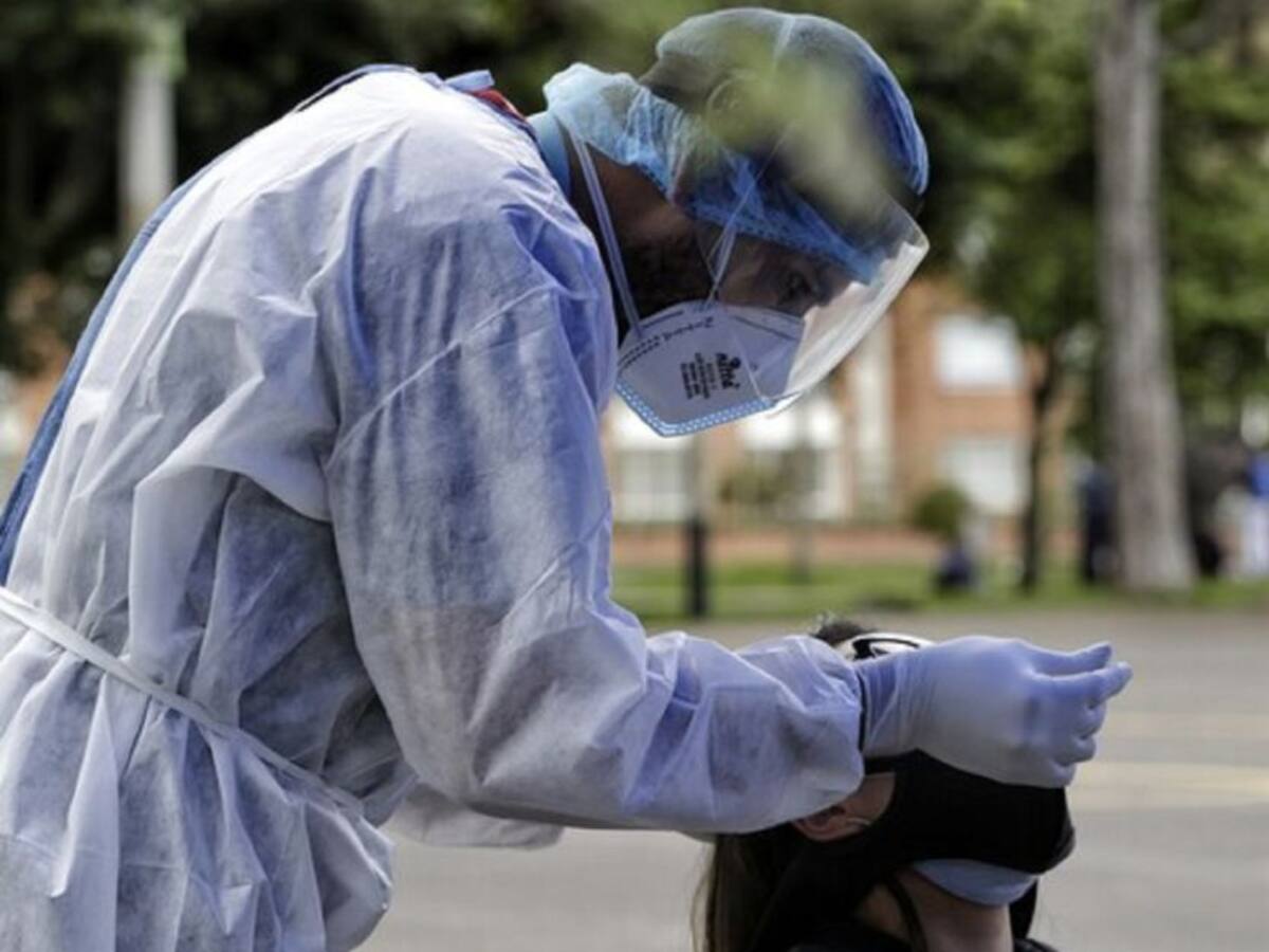 ¿Síntomas? termine la semana tomando una prueba PCR gratuita en Bogotá