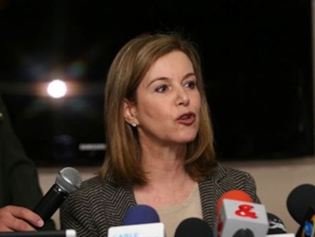 Excanciller Noemí Sanín renunció a la Comisión de Relaciones Exteriores