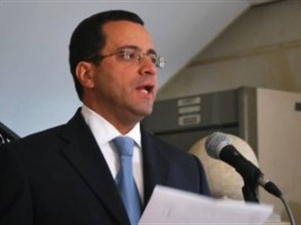 Colombia deplora posición del presidente de Brasil frente a denuncias de presencia de las Farc en Venezuela