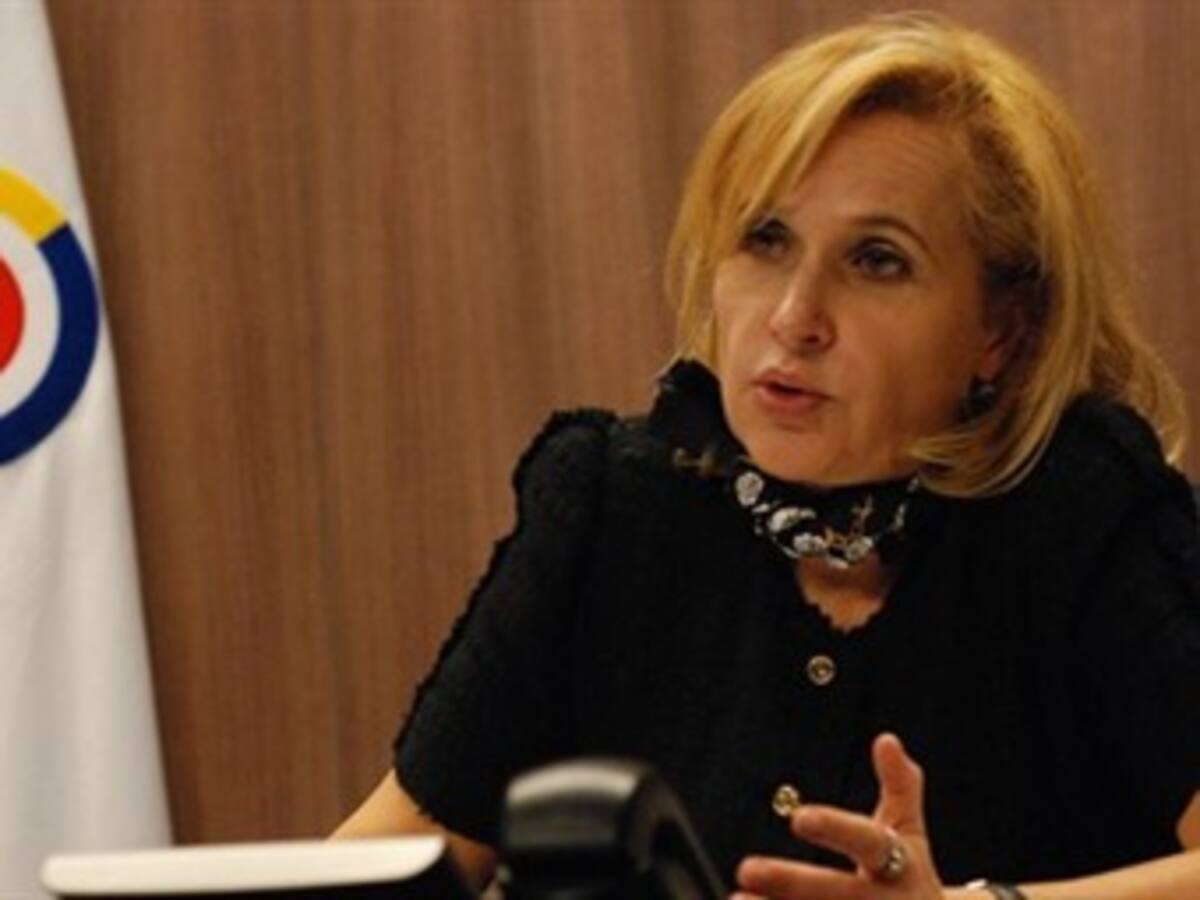 Contraloría envió control de advertencia al Gobierno por fijación de aporte mínimo a salud