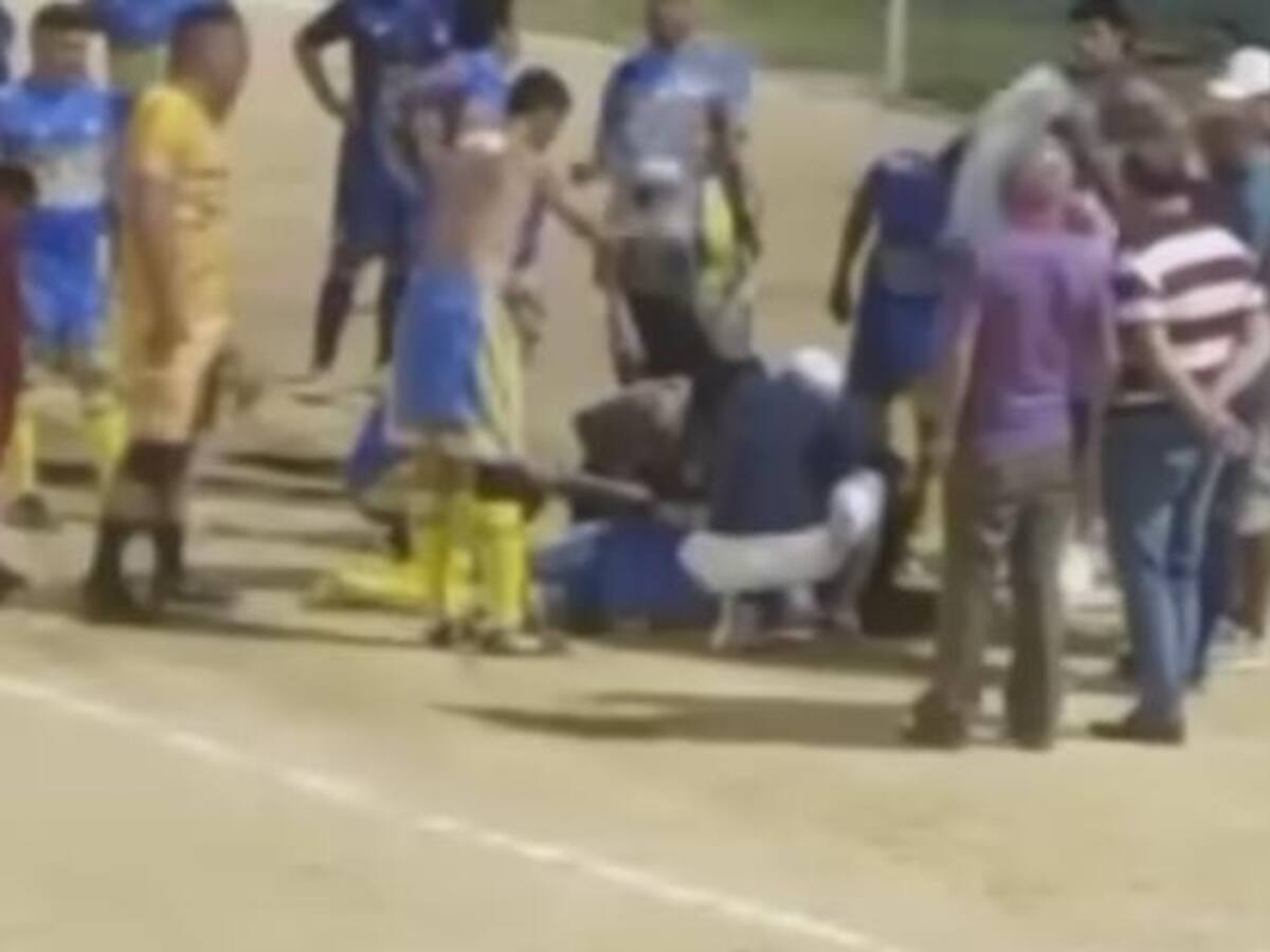 Hombre murió mientras jugaba fútbol en el barrio Santander