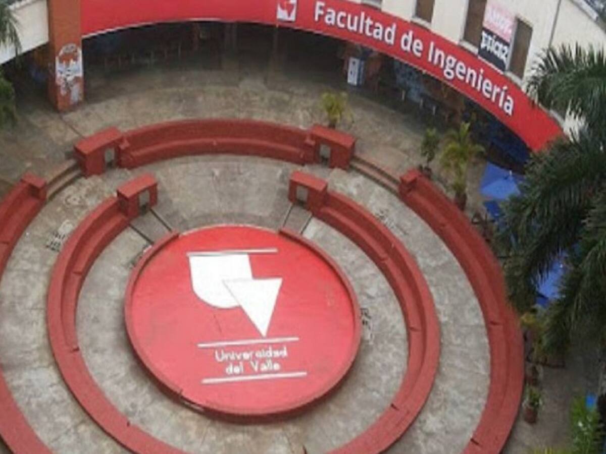 Rector de Univalle analiza alivios financieros para el próximo semestre