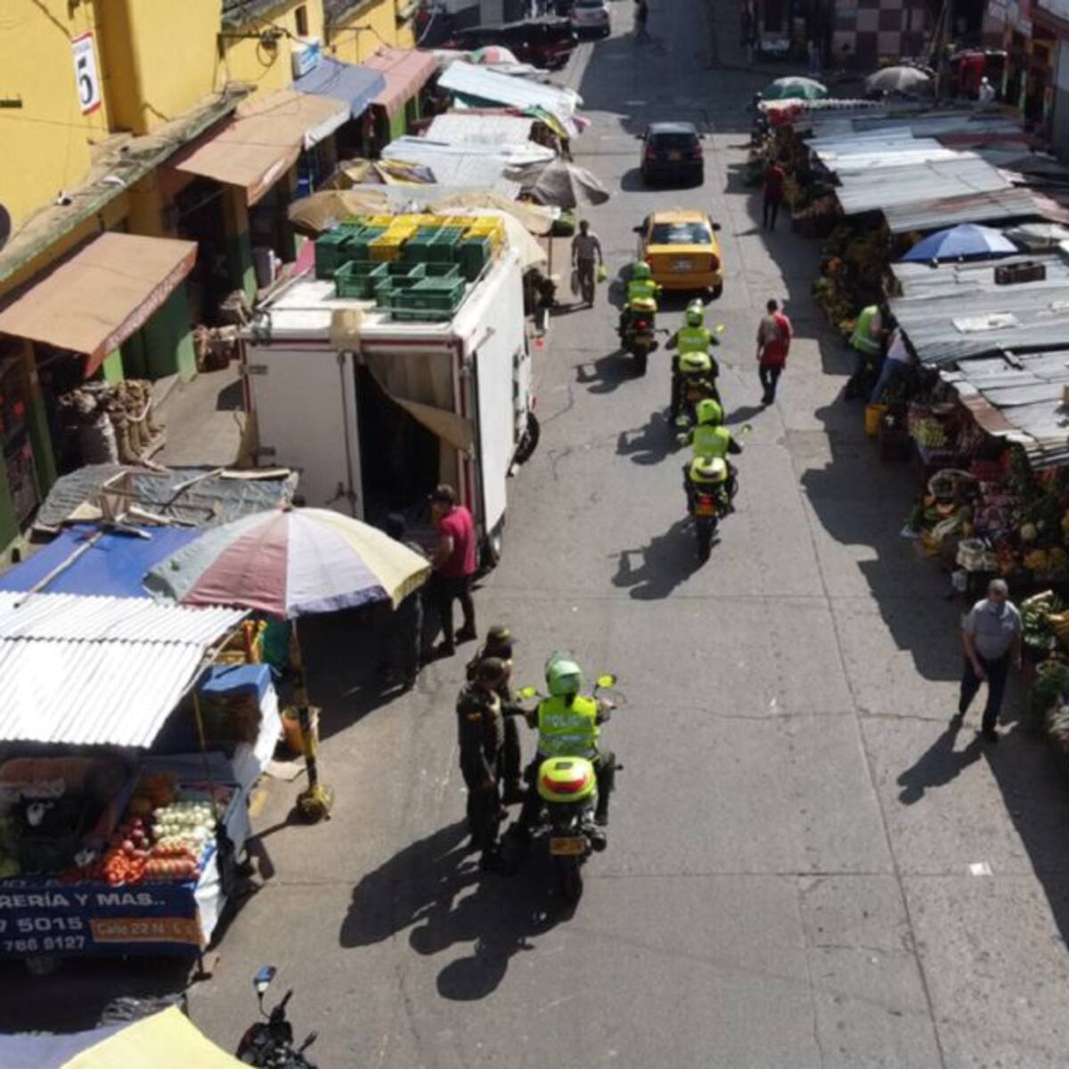 Operativos especiales de seguridad en la Galería de Manizales