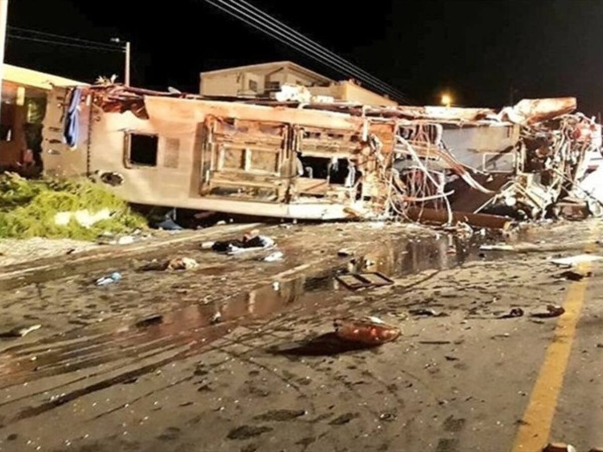 Bus siniestrado en Ecuador llevaba 80 kilos de cocaína