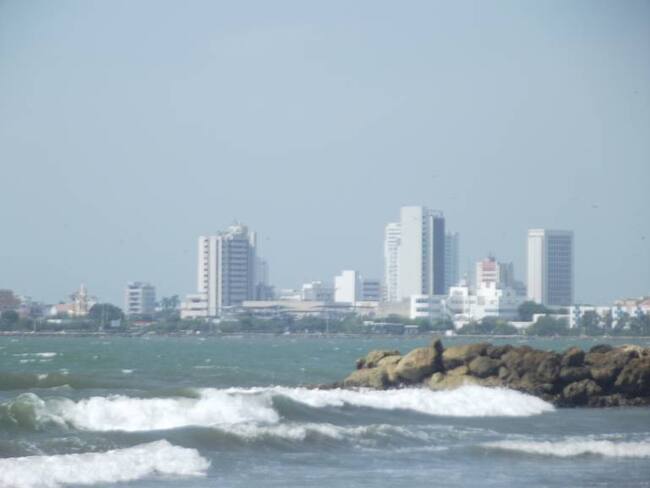 Por el huracán Matthew, cierran las playas y el muelle turístico de Cartagena