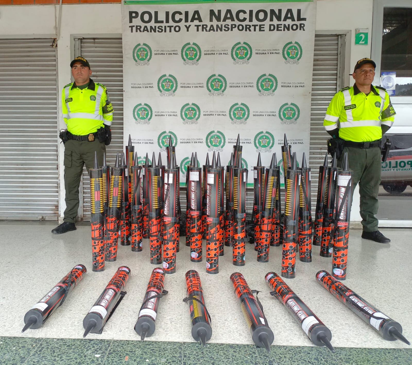 Incautación de pólvora en Norte de Santander. / Foto: DENOR.