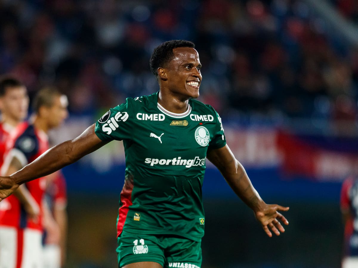 DT de Palmeiras se rinde ante Jhon Arias: “Cumple ofensivamente y es capaz de regresar a ayudar”