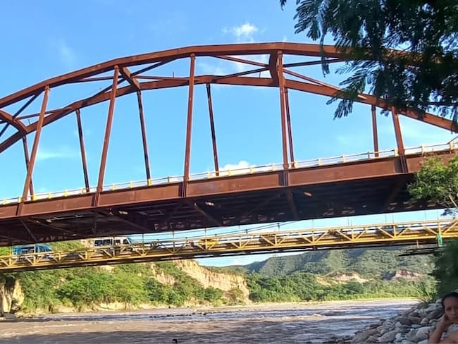 Zulianos piden respuestas a Invias y el consorcio por el nuevo puente Mariano
