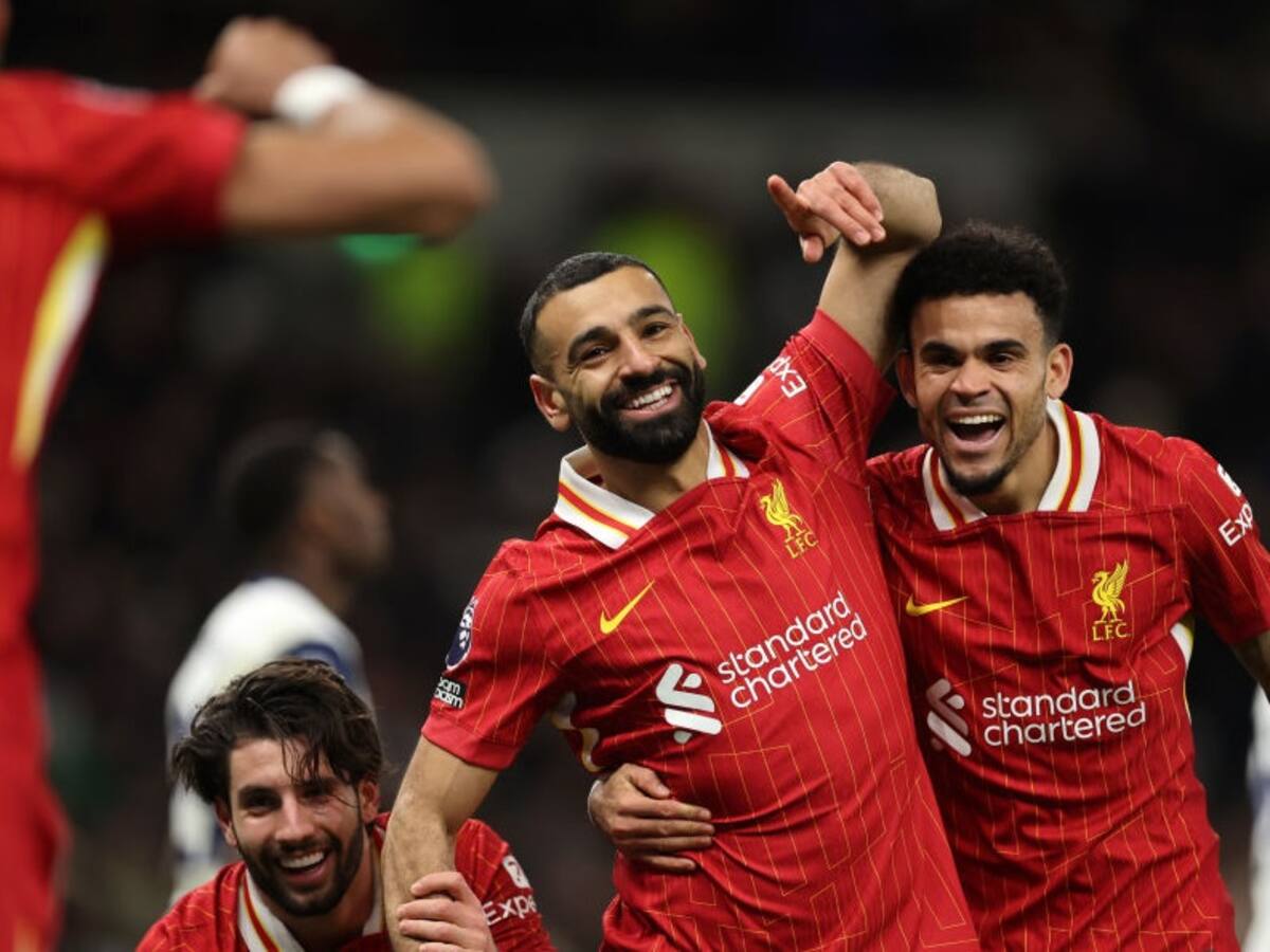 Luis Díaz se queda sin su principal socio: Mohamed Salah anunció que deja el Liverpool