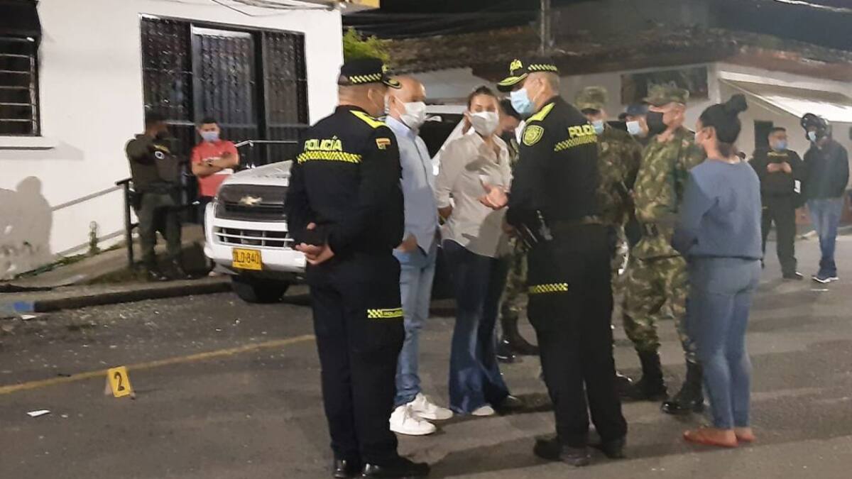 Lanzan granada a una patrulla de la Policía en Andalucía, Valle