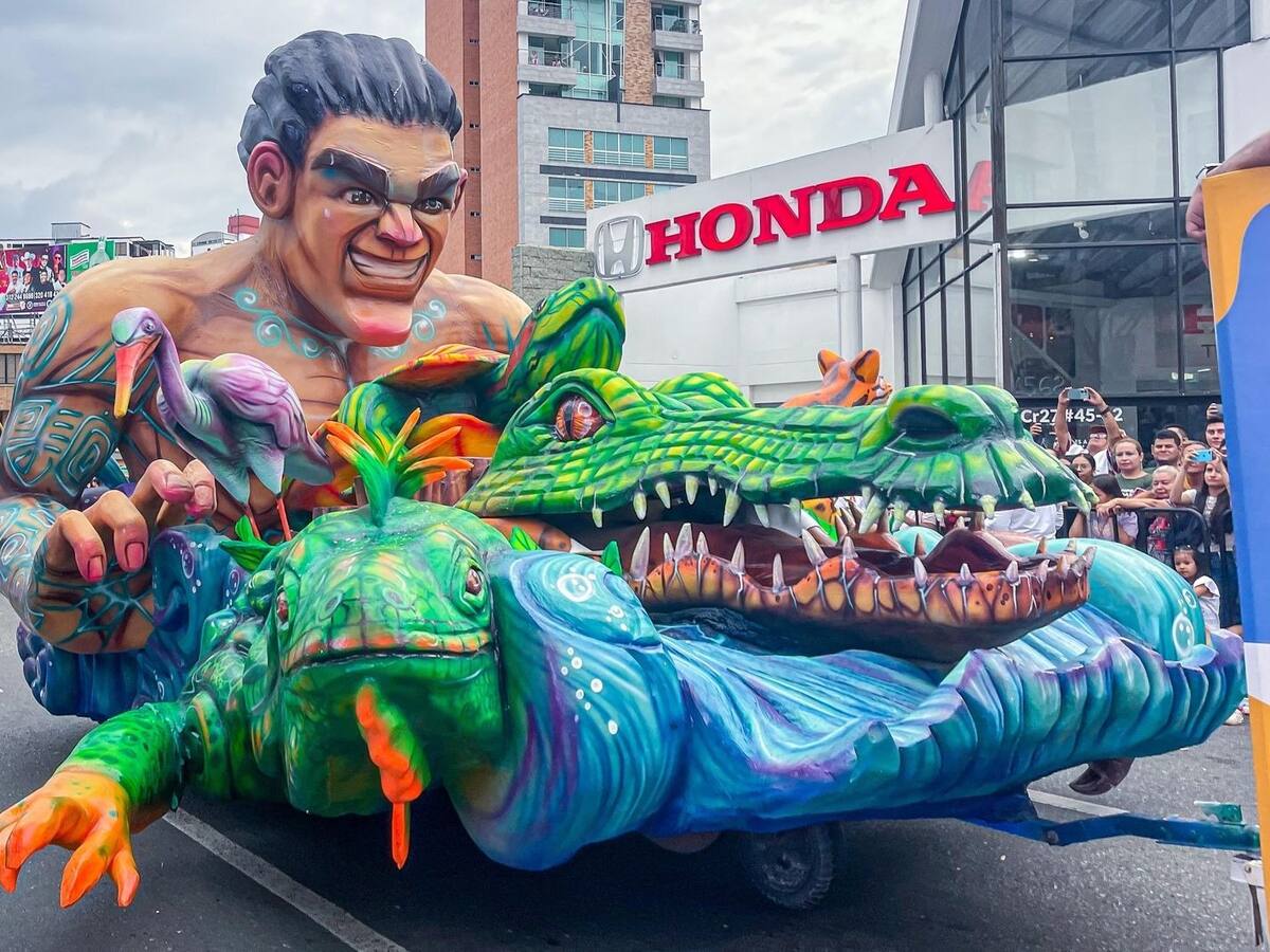 Se abre la convocatoria para diseñar las carrozas de la Feria Bonita 2025