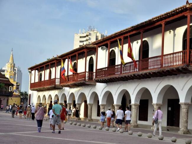 Reubican despacho del alcalde de Cartagena por trabajos en los techos