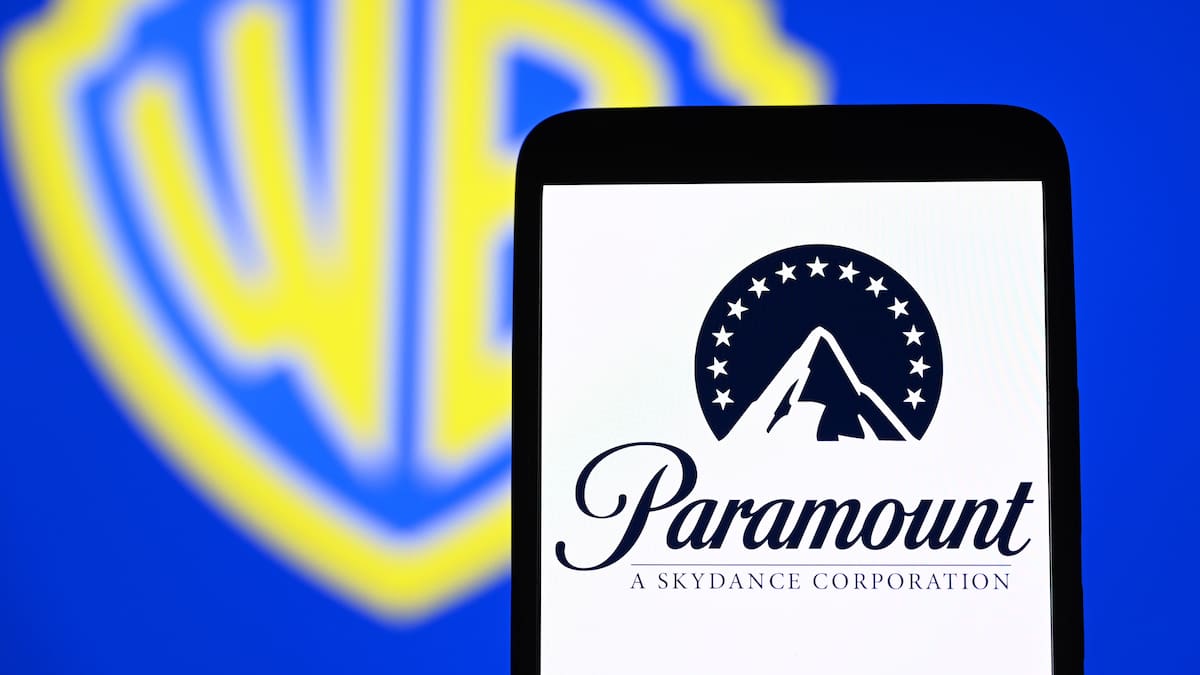 Jueza de California suspende compra de Warner Bros Discovery por parte de Paramount Skydance