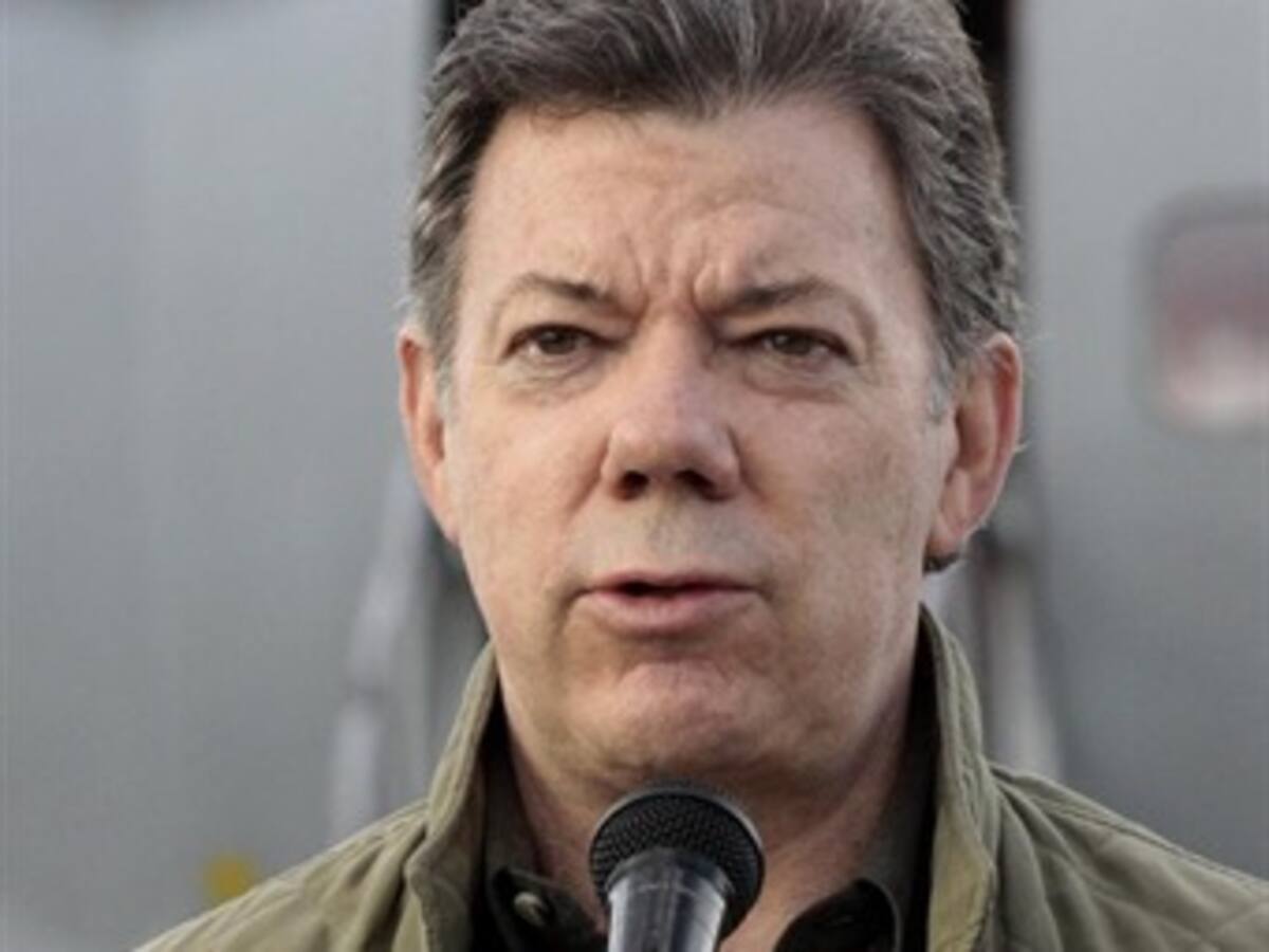 El Presidente, Juan Manuel Santos, felicitó a la selección tras su victoria frente a Bolivia