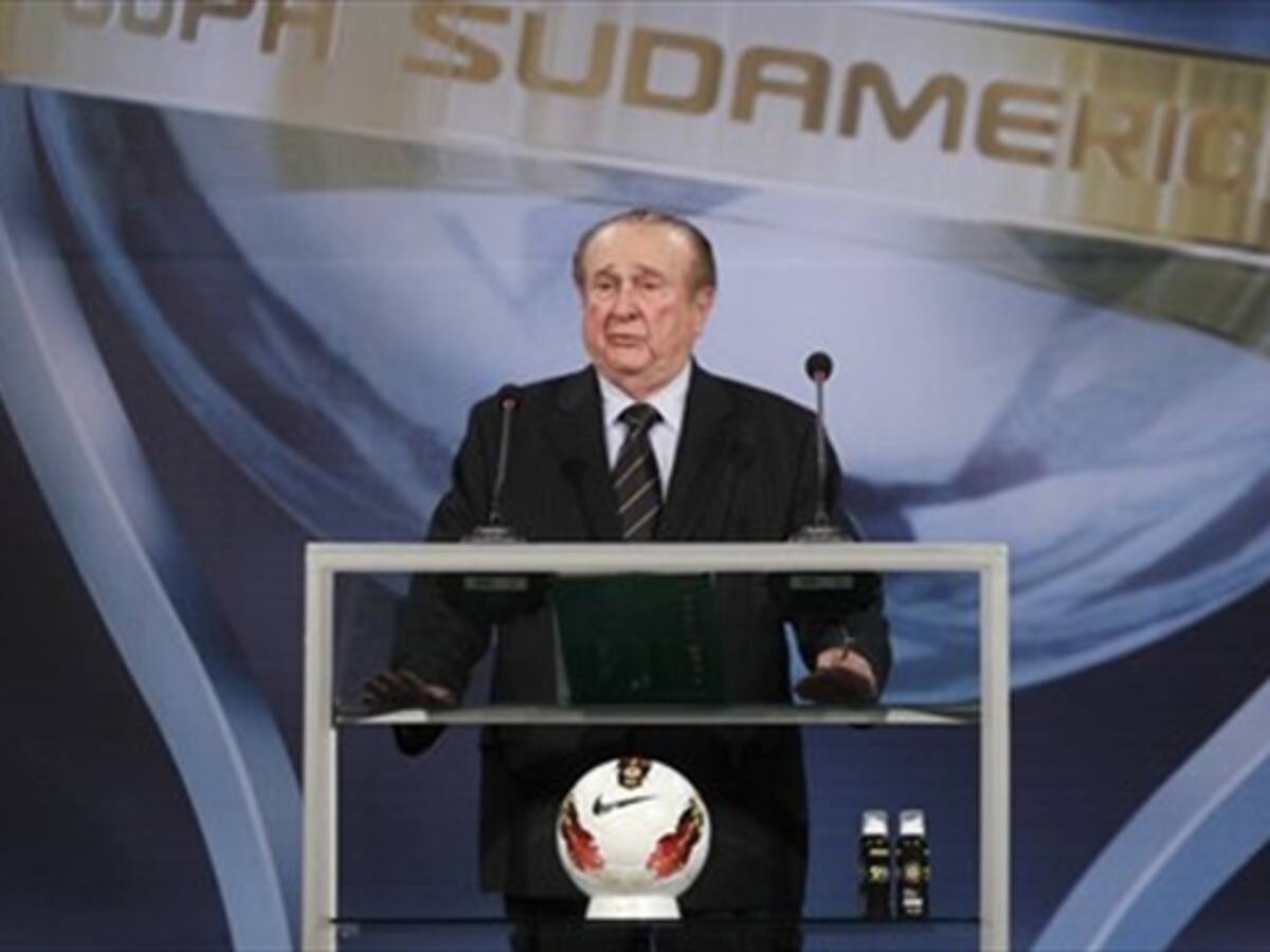 Postergan trámites para extradición de Leoz a Estados Unidos