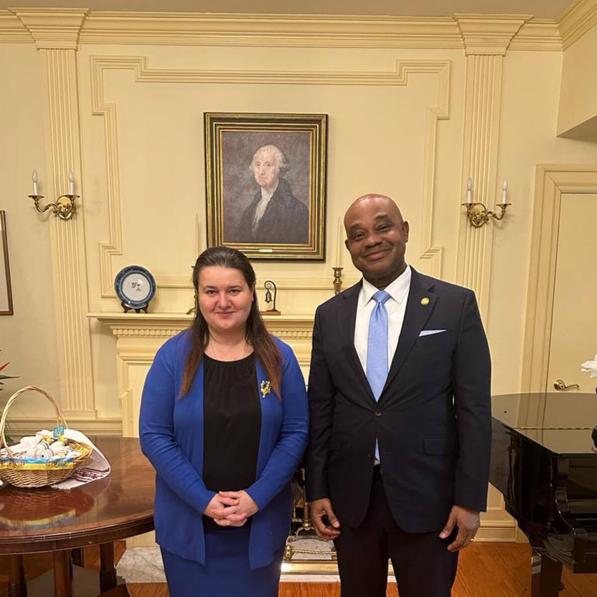 Embajador Murillo se reune con homóloga ucraniana en Washington DC