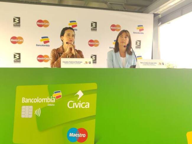 Claudia Restrepo y María Cristina Arrastía.