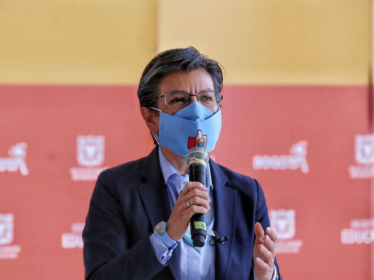 Critican a C. López por respuesta a vendedora ambulante que reclamó ayudas