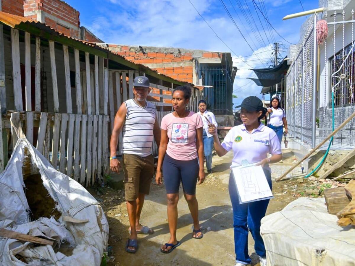 Corvivienda avanza hacia la legalización urbanística del asentamiento de Villa Rosa