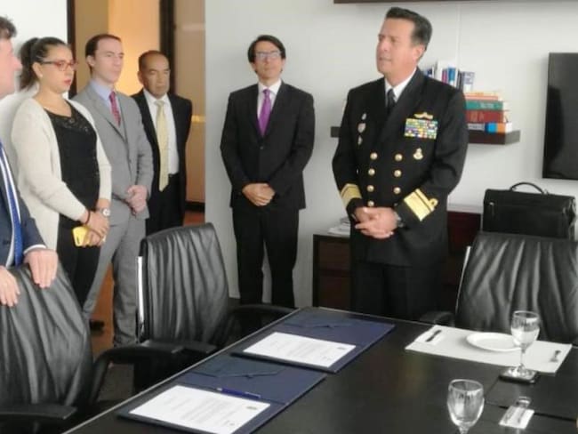 Escuela Naval de Cartagena firma convenio con Navesco S.A.