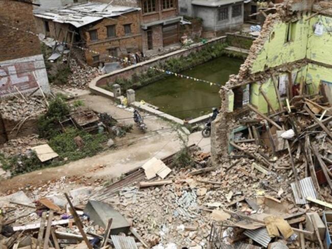 Colombianos sobrevivientes en Nepal acusan al Gobierno de indiferente