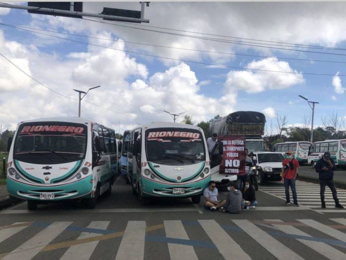 El paro de buseros en Rionegro redujo las ventas del comercio en un 50%: Fenalco