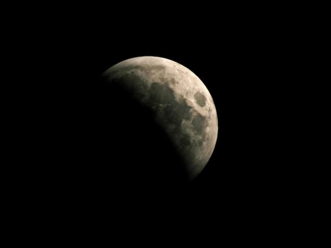 Eclipse lunar parcial. Foto: Getty Images.