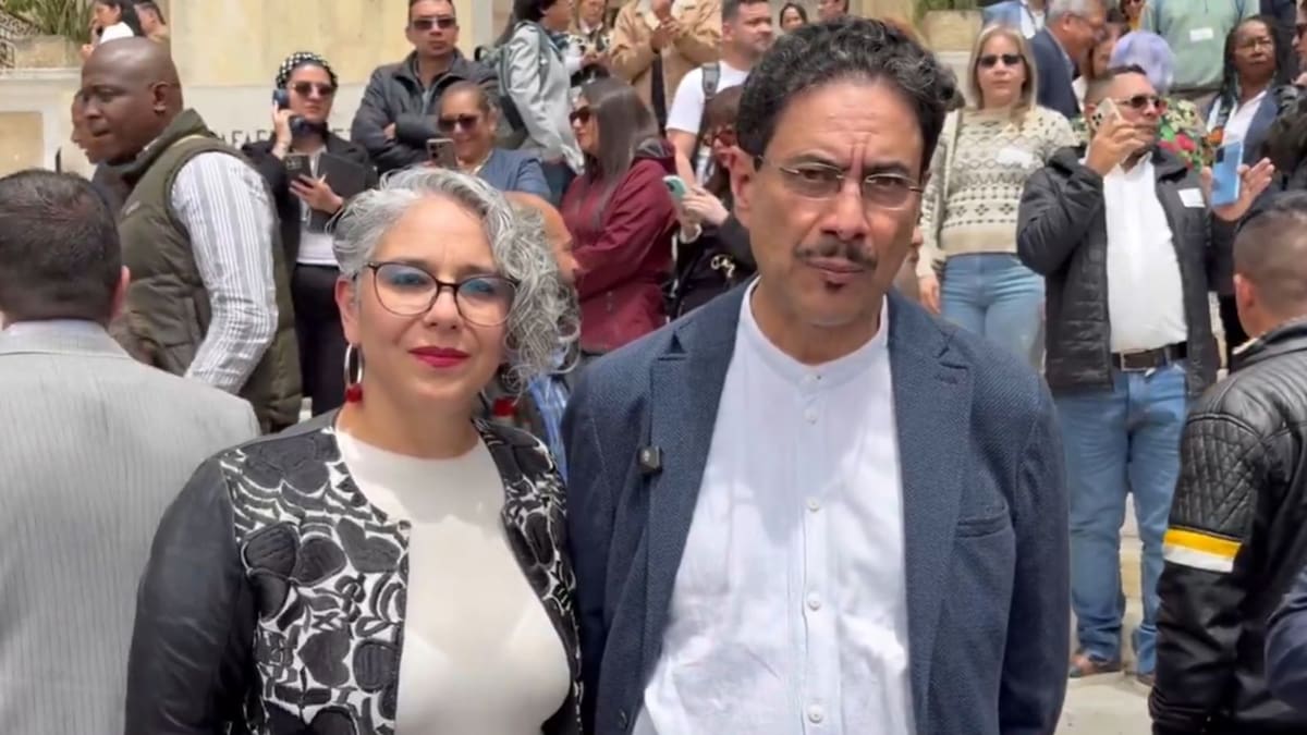 “No dependemos de maquinarias”: María José Pizarro a partidos que negaron respaldo a Iván Cepeda