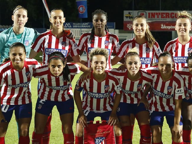 Leicy Santos, titular en la victoria del Atléti Femenino en la Champions