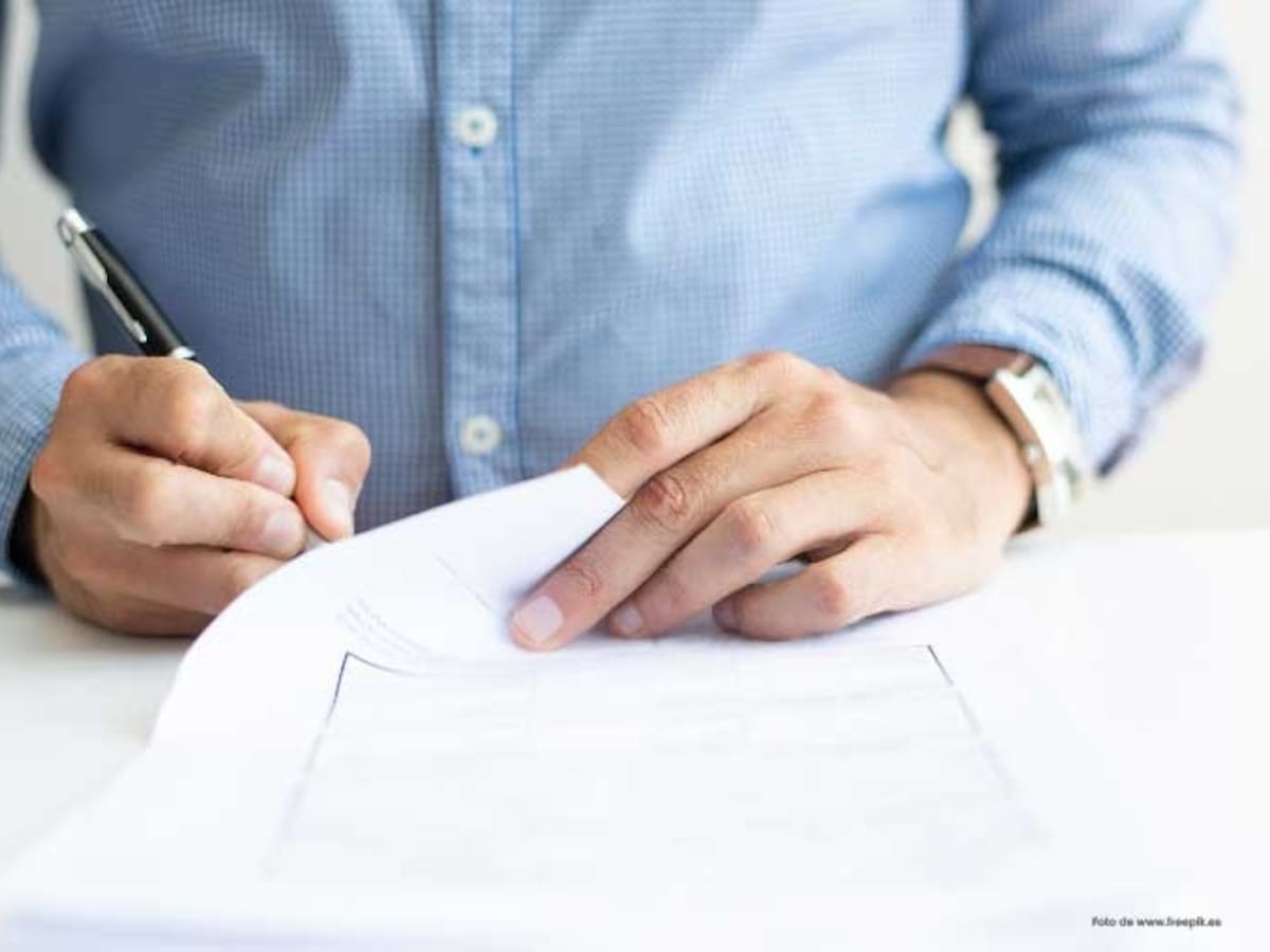 Procuraduría profirió cargos a edil de Bucaramanga por contratos con el Sena y Empas