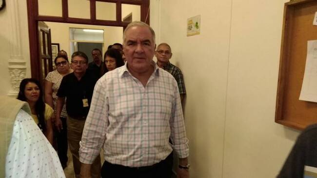 Edgardo Maya Villazón, contralor