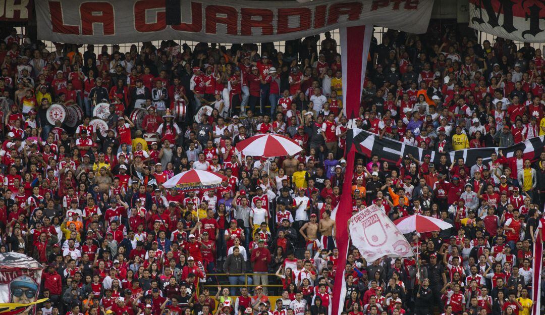 Hinchada de Independiente Santa Fe.