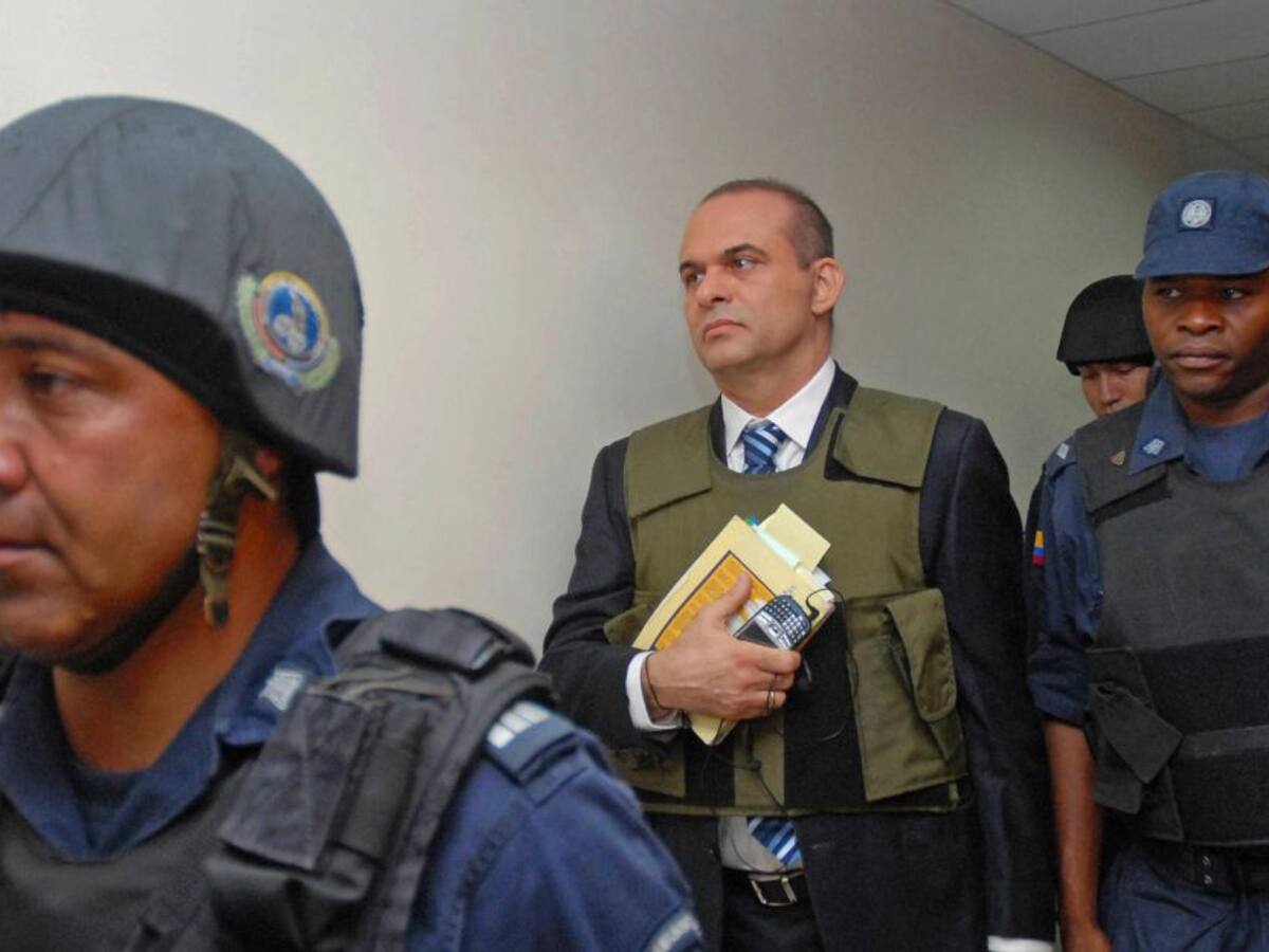 Reacciones a la designación de Salvatore Mancuso como gestor de paz por Gobierno Petro