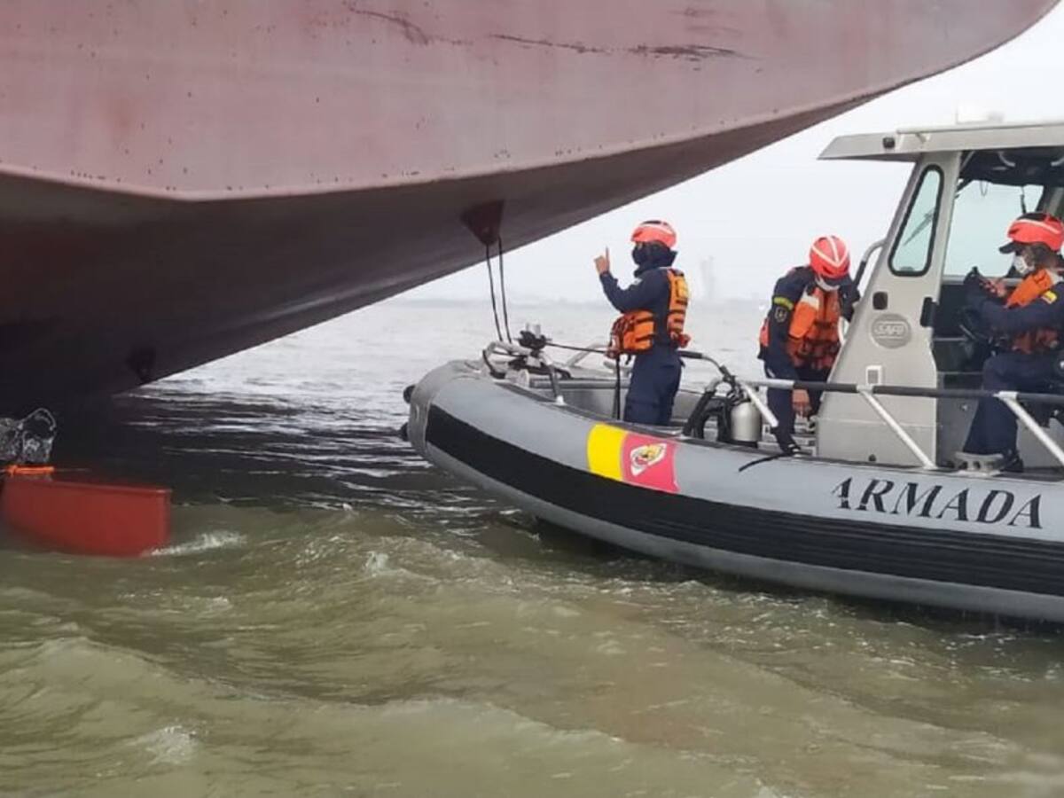 Encontraron 82 kilos de cocaína en buque tanque contaminado en Cartagena