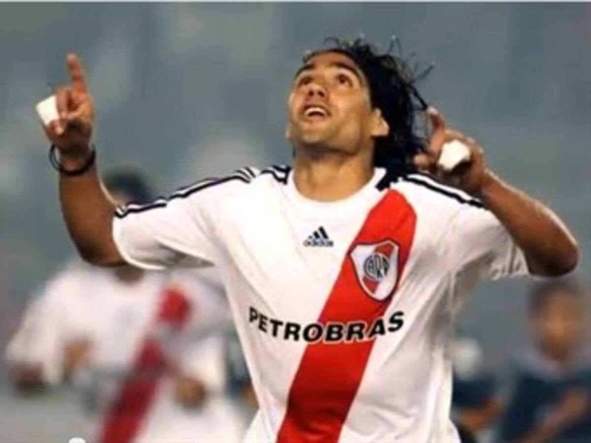 La hinchada millonaria también quiere al Tigre Falcao en el Mundial