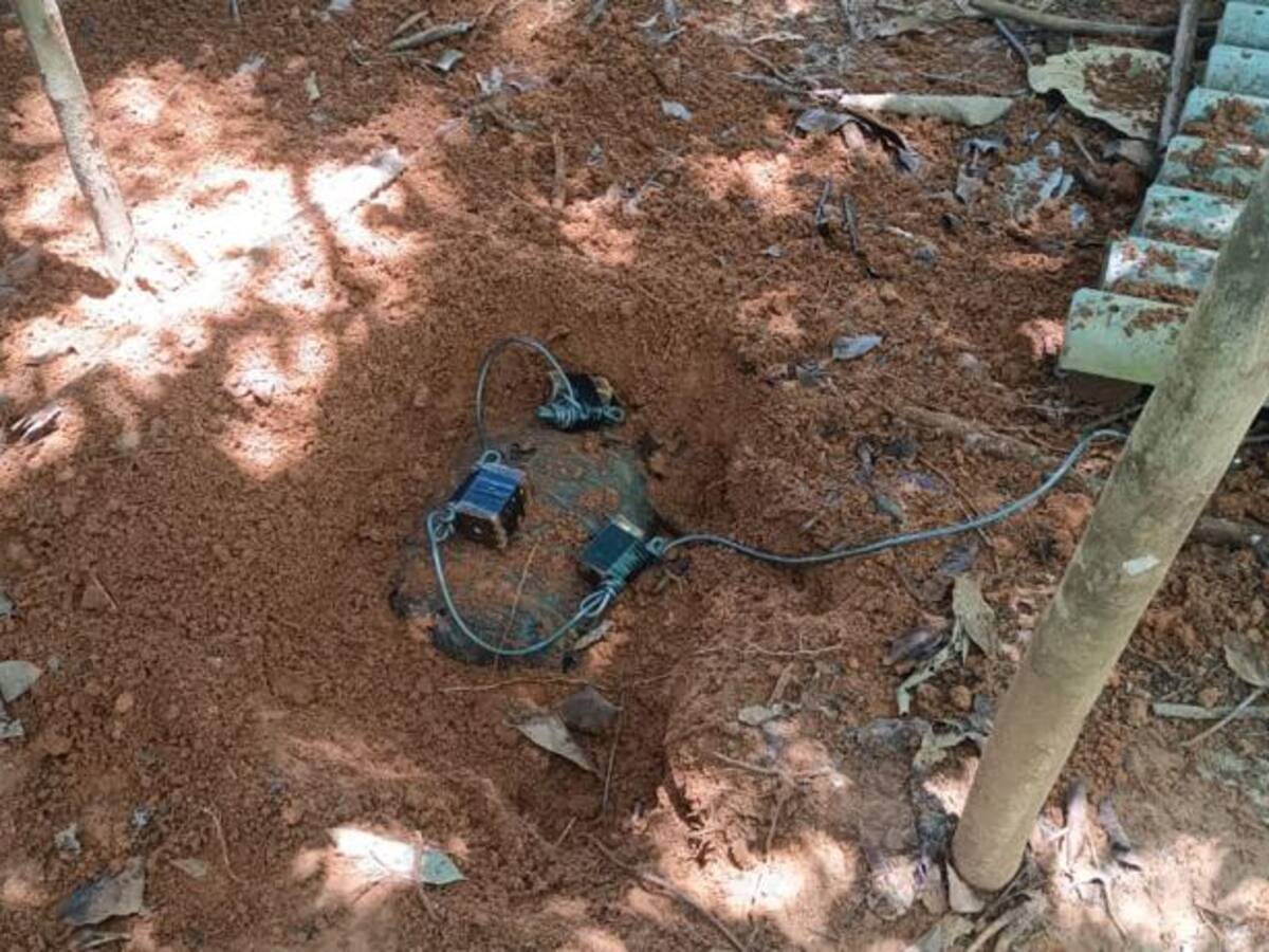 Ejército ubicó una carga explosiva con la que pretendían atentar contra la fuerza pública