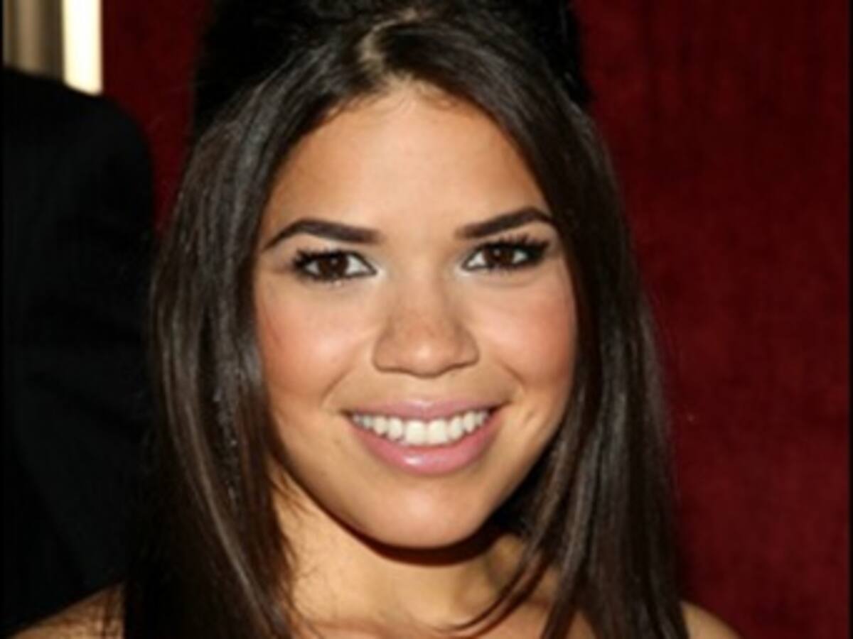 La actriz America Ferrera, de 'Ugly Betty', se casó con cineasta Ryan Piers