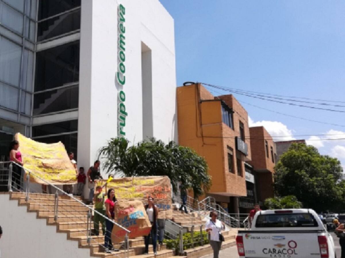 Usuarios de Coomeva en la región reclaman orientación
