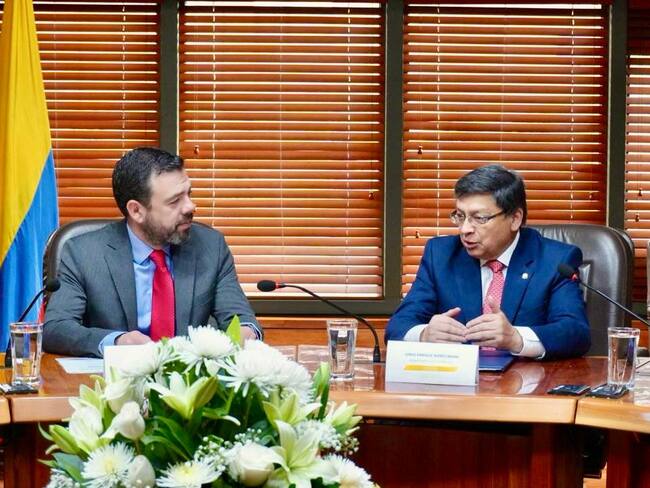 Presidente de la Corte Constitucional se reunió con el alcalde de Bogotá