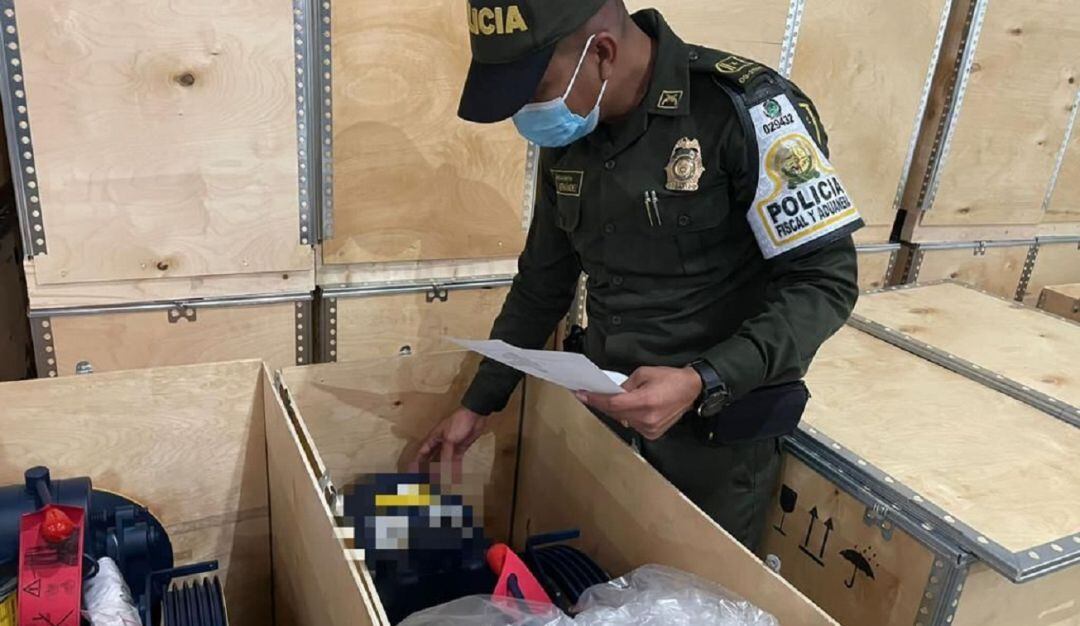 La Policía Fiscal y Aduanera encontró 44 máquinas para uso de ascensores avaluadas comercialmente en 750 millones de pesos