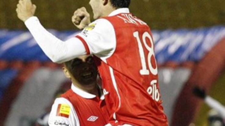 Santa Fe nuevo líder, venció 3-0 al Cortuluá y Cali 3-1 a Nacional