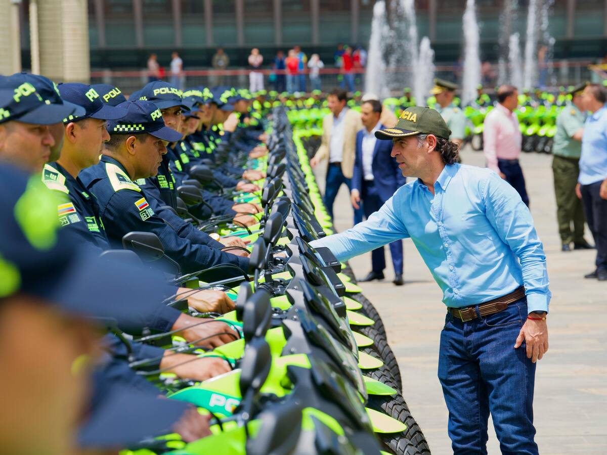 Fico invita al que será el nuevo Mindefensa a un consejo de seguridad