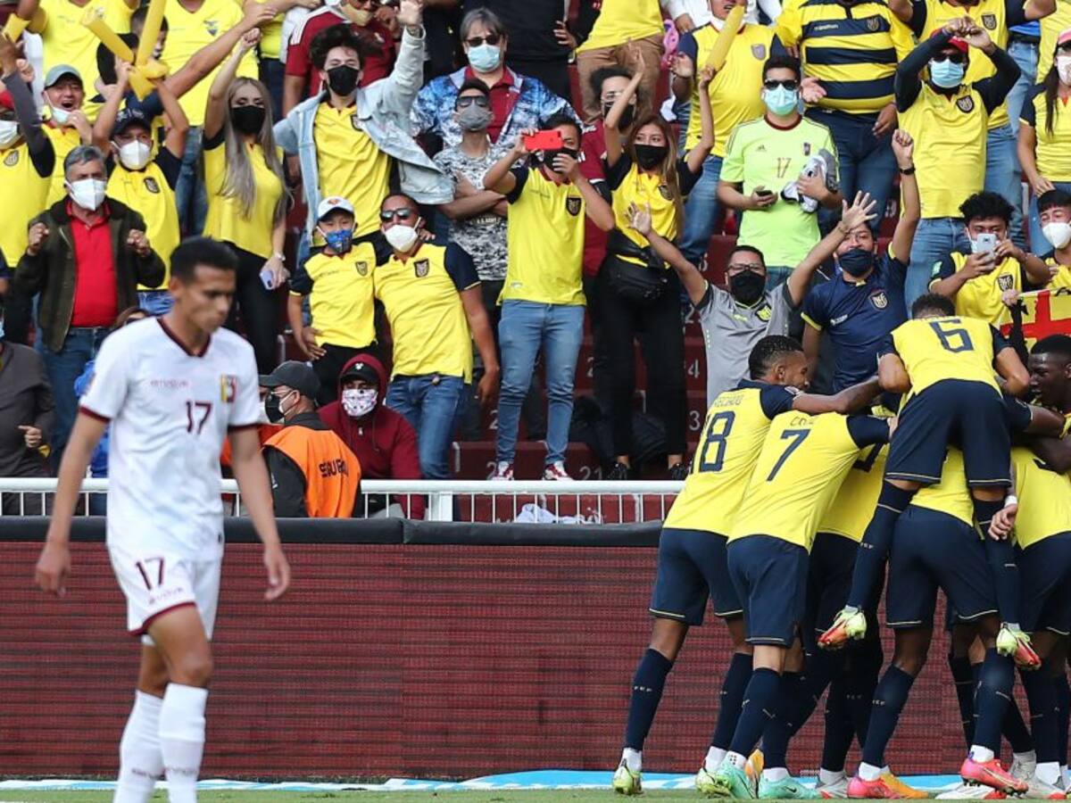Ecuador ganó con lo justo y le pone presión a Colombia y Uruguay
