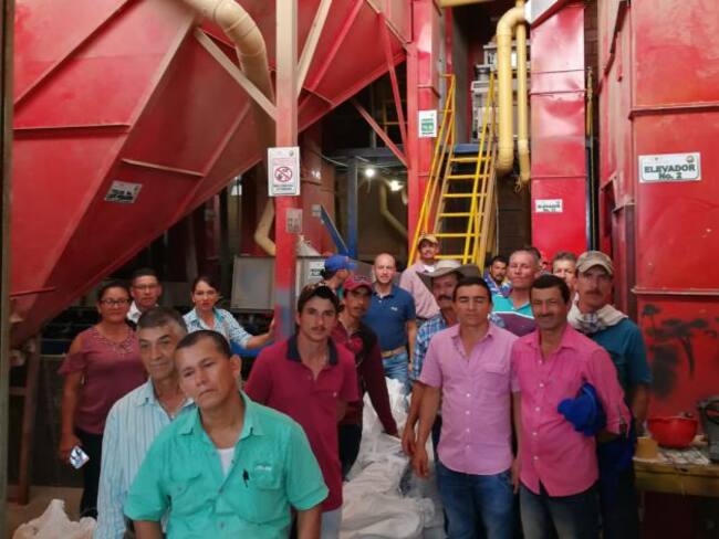 Cultivadores de Herveo visitando a sus homólogos de Planadas en el Tolima