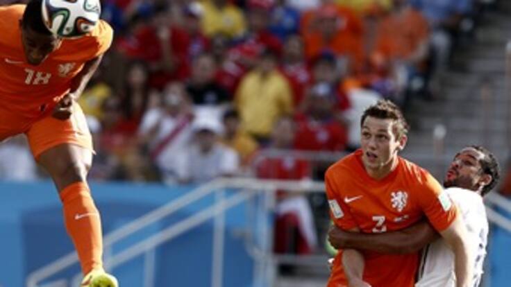 Fer abre el marcador para Holanda ante Chile