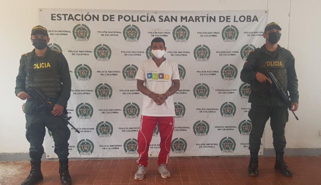 El detenido se escondía en el municipio de Altos del Rosario tras ser denunciado por presuntos delitos sexuales contra menores de edad