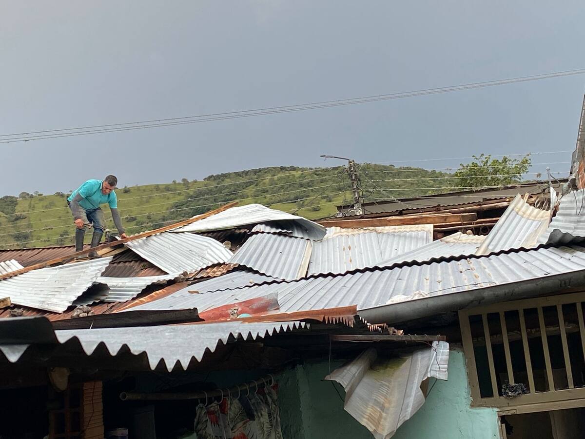 Suaza Huila, golpeado por lluvias.