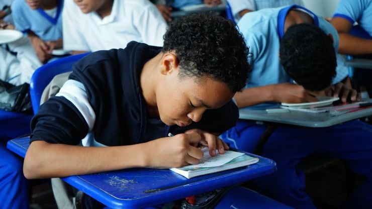 Talleres para construir la primera Política Pública de Alimentación Escolar en Colombia . UApA