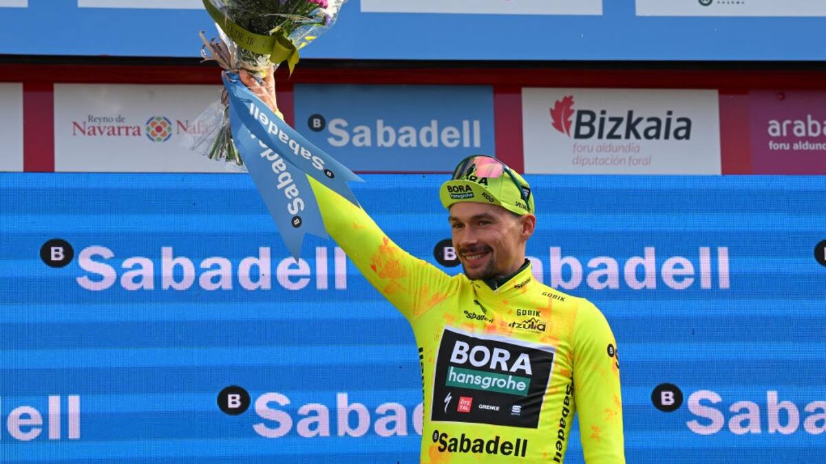 Roglic se exhibe en la crono de la Vuelta al País Vasco: Buitrago, el mejor colombiano